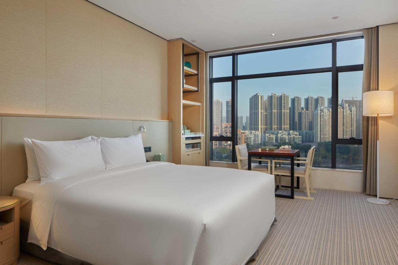 Virtuous World Hotel Фошань Екстер'єр фото
